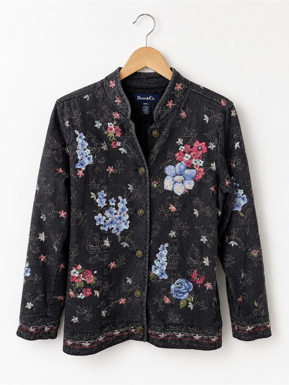 Denim & Co Floral Embroidered Black Denim Jacket Small Boho Soft Grunge Indie